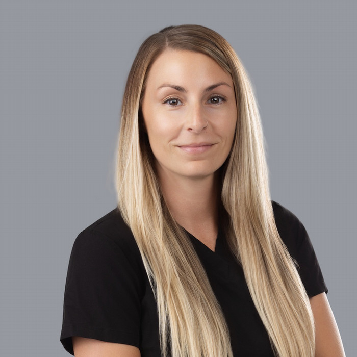Leigh  Klar Neff, DVM